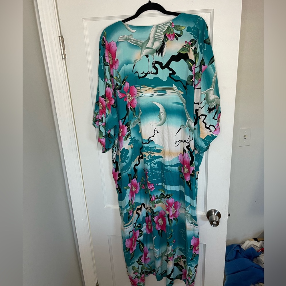 Floral Kimono Robe - Picture 2 of 4